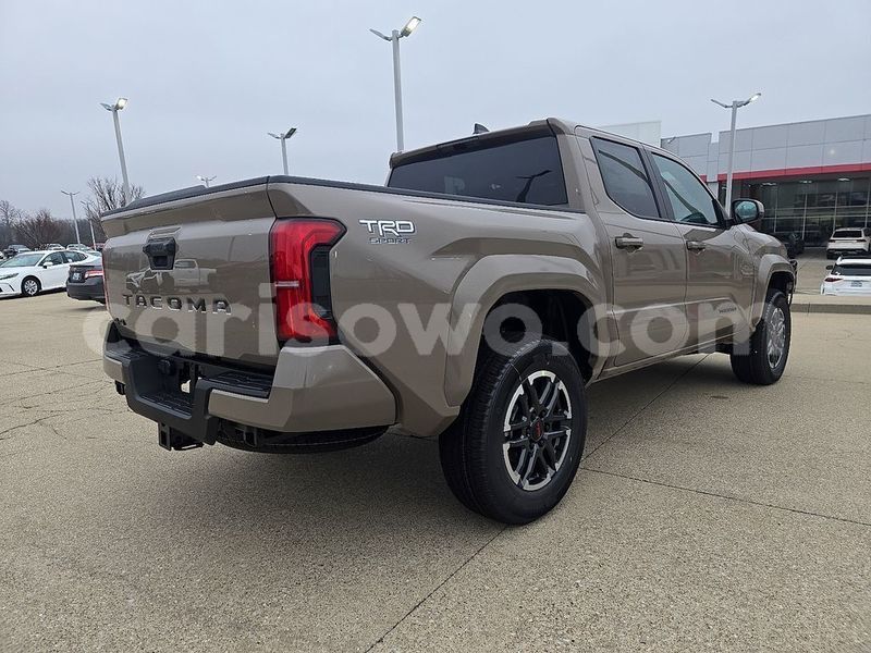 Big with watermark toyota tacoma benin cotonou 24231