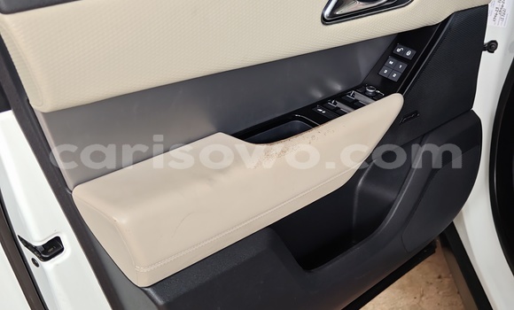 Acheter Occasion Voiture Land Rover Range Rover Sport Blanc à Cotonou, Benin Acheter Occasion Voiture Land Rover Range Rover Sport Blanc à Cotonou, Benin