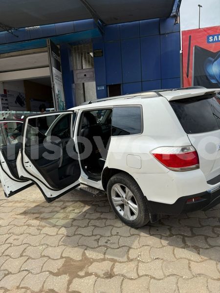 Big with watermark toyota highlander benin cotonou 24235