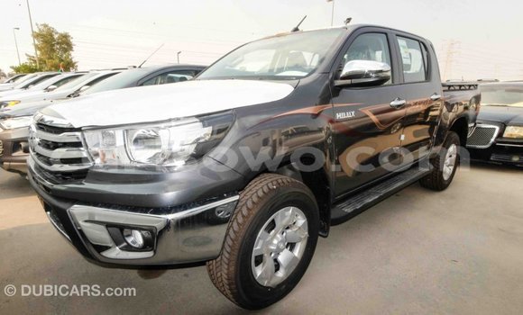 Sayi Imported Toyota Hilux Sauran Mota in Import - Dubai a Benin Sayi Imported Toyota Hilux Sauran Mota in Import - Dubai a Benin