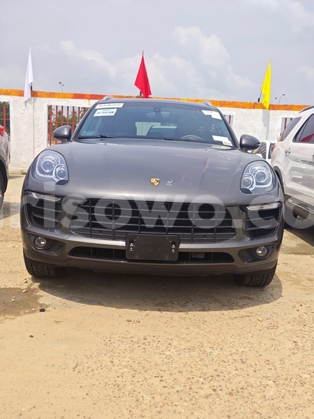 Big with watermark porsche macan benin cotonou 24241