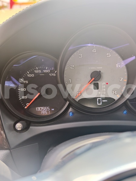 Big with watermark porsche macan benin cotonou 24241