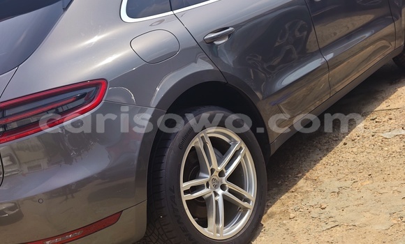 Acheter Occasion Voiture Porsche Macan Autre à Cotonou, Benin Acheter Occasion Voiture Porsche Macan Autre à Cotonou, Benin