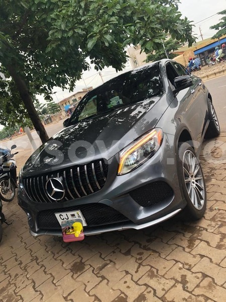Big with watermark mercedes benz gle benin cotonou 24244