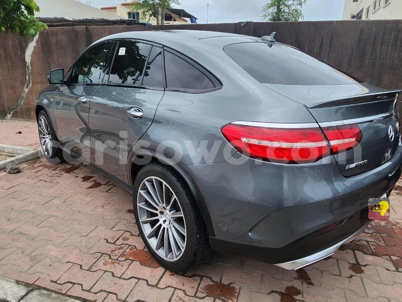 Big with watermark mercedes benz gle benin cotonou 24244