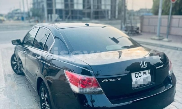 Ra Àlòkù Honda Accord Black Ọkọ̀ in Cotonou ni Benin Ra Àlòkù Honda Accord Black Ọkọ̀ in Cotonou ni Benin