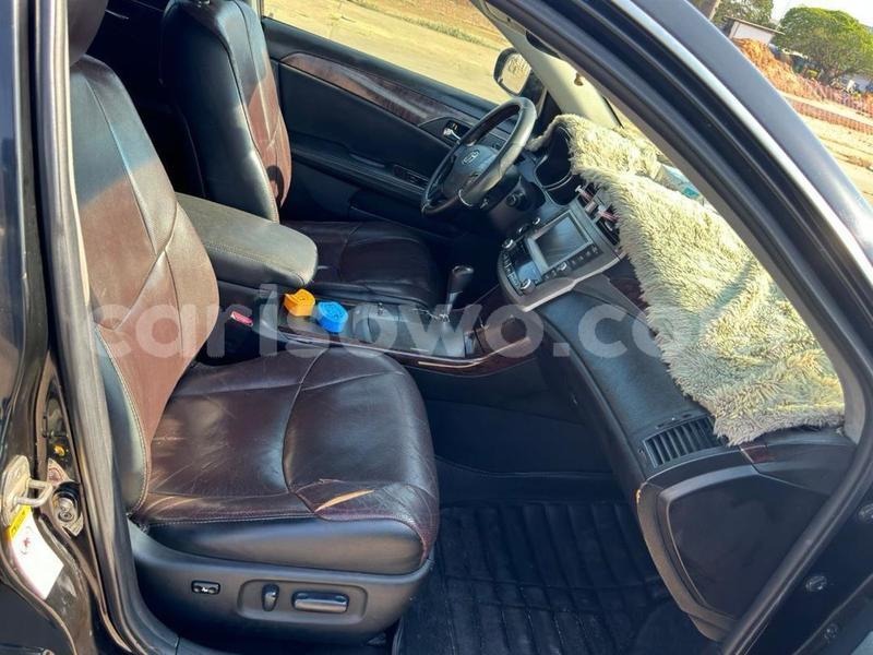 Big with watermark toyota avalon benin cotonou 24255