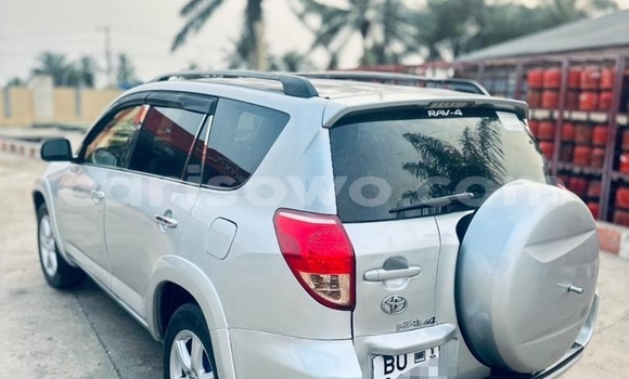Acheter Occasion Voiture Toyota RAV4 Gris à Cotonou, Benin