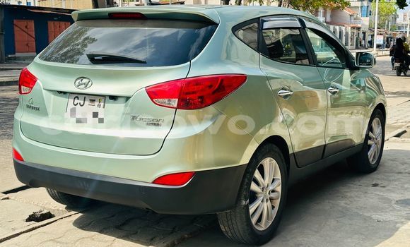 Buy Used Hyundai Tucson Brown Car in Cotonou in Benign Buy Used Hyundai Tucson Brown Car in Cotonou in Benign