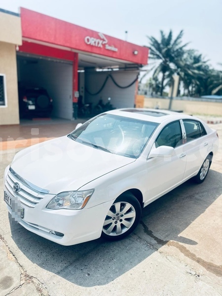 Big with watermark toyota avalon benin cotonou 24260
