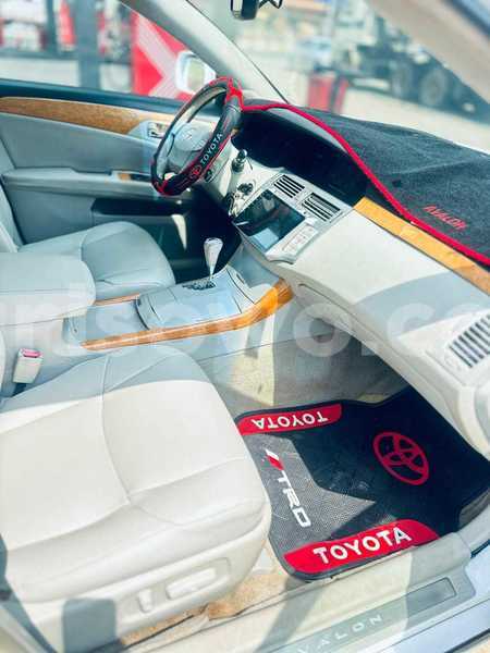 Big with watermark toyota avalon benin cotonou 24260