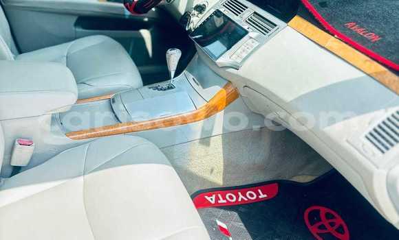 Acheter Occasion Voiture Toyota Avalon Blanc à Cotonou, Benin Acheter Occasion Voiture Toyota Avalon Blanc à Cotonou, Benin