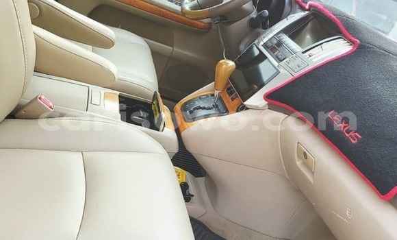 Acheter Occasion Voiture Lexus RX 350 Blanc à Cotonou, Benin Acheter Occasion Voiture Lexus RX 350 Blanc à Cotonou, Benin