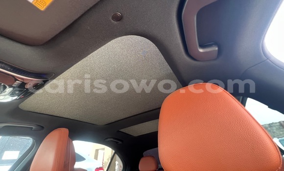 Sayi Na hannu Mercedes-Benz C-Classe White Mota in Cotonou a Benin Sayi Na hannu Mercedes-Benz C-Classe White Mota in Cotonou a Benin