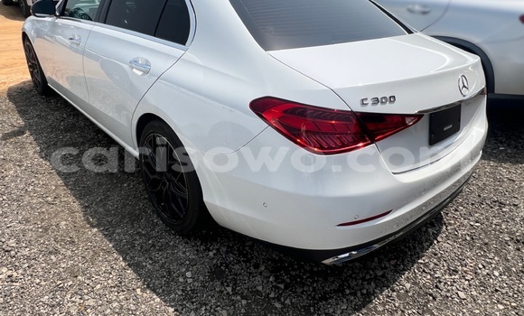 Sayi Na hannu Mercedes-Benz C-Classe White Mota in Cotonou a Benin Sayi Na hannu Mercedes-Benz C-Classe White Mota in Cotonou a Benin