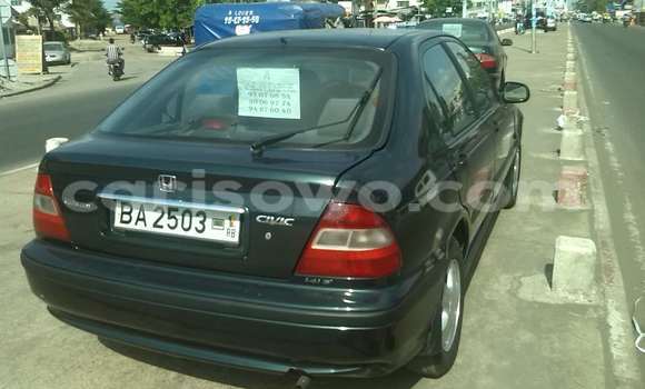 Buy Used Honda Civic Green Car in Cotonou in Benign Buy Used Honda Civic Green Car in Cotonou in Benign