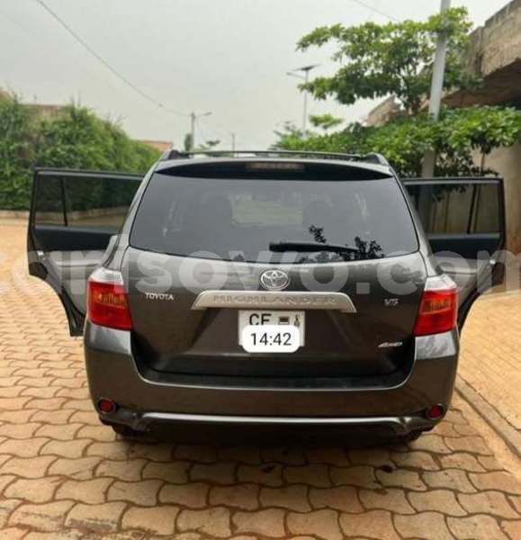 Big with watermark toyota highlander benin cotonou 24283
