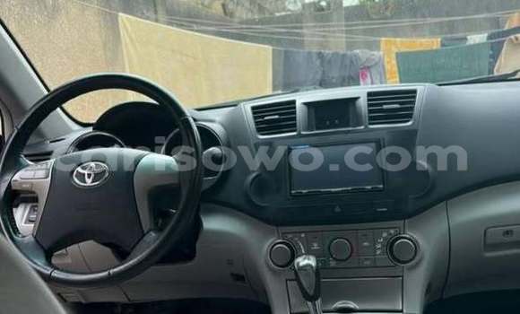 Acheter Occasion Voiture Toyota Highlander Autre à Cotonou, Benin Acheter Occasion Voiture Toyota Highlander Autre à Cotonou, Benin