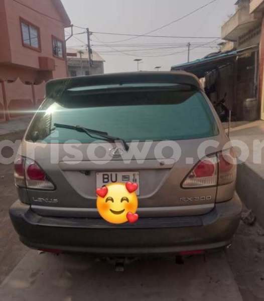 Big with watermark lexus es 300 benin cotonou 24287