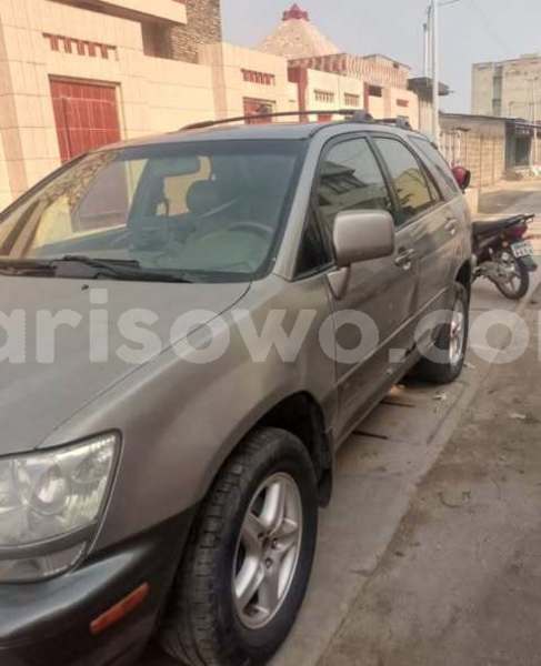 Big with watermark lexus es 300 benin cotonou 24287