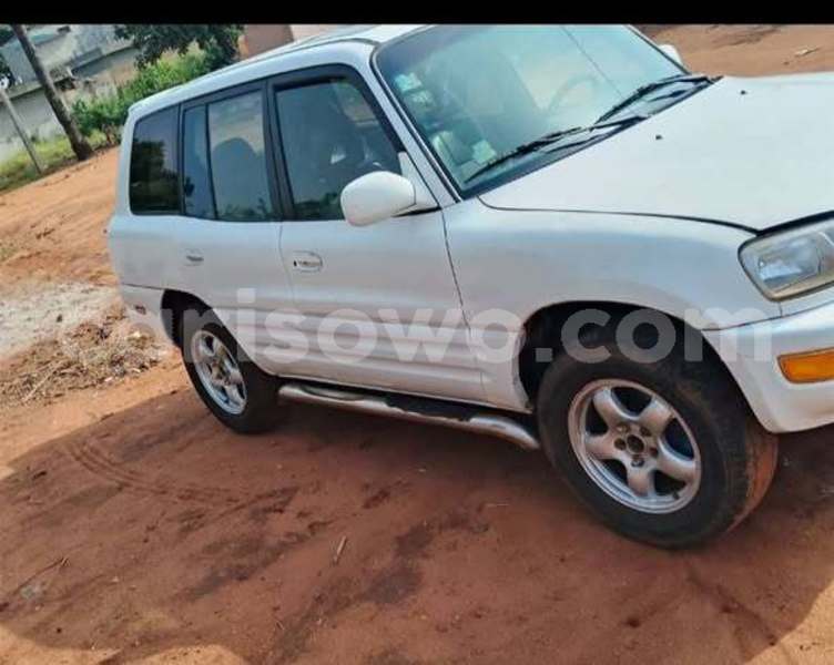 Big with watermark toyota rav4 benin cotonou 24289