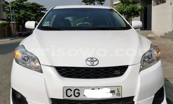 Acheter Occasion Voiture Toyota Matrix Blanc à Cotonou, Benin