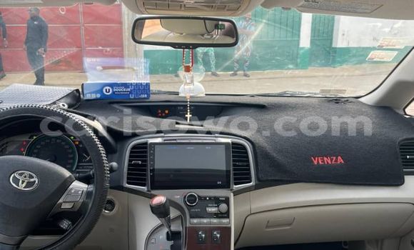 Acheter Occasion Voiture Toyota Venza Gris à Cotonou, Benin Acheter Occasion Voiture Toyota Venza Gris à Cotonou, Benin
