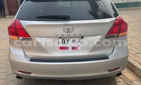 Acheter Occasion Voiture Toyota Venza Gris à Cotonou, Benin Acheter Occasion Voiture Toyota Venza Gris à Cotonou, Benin
