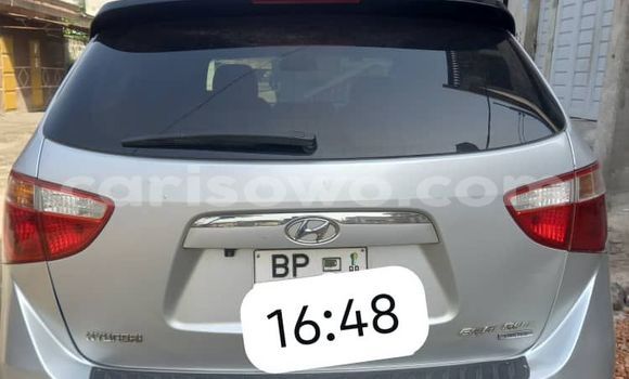 Acheter Occasion Voiture Hyundai Veracruz Gris à Cotonou, Benin Acheter Occasion Voiture Hyundai Veracruz Gris à Cotonou, Benin