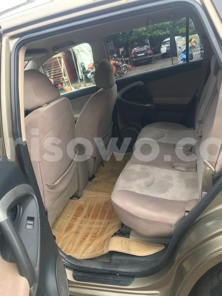 Big with watermark toyota rav4 benin cotonou 24312