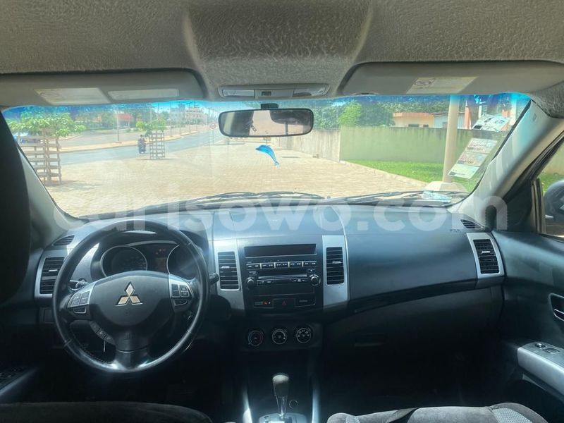 Big with watermark mitsubishi outlander benin cotonou 24313