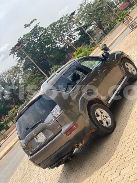 Big with watermark mitsubishi outlander benin cotonou 24313