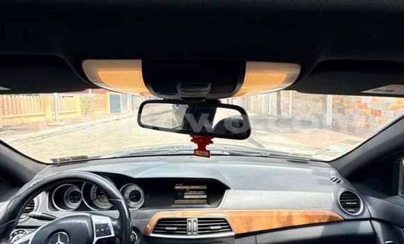 Acheter Occasion Voiture Mercedes-Benz C–Class Gris à Cotonou, Benin Acheter Occasion Voiture Mercedes-Benz C–Class Gris à Cotonou, Benin