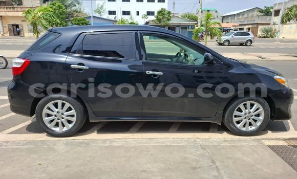 Ra Àlòkù Toyota Matrix Black Ọkọ̀ in Cotonou ni Benin Ra Àlòkù Toyota Matrix Black Ọkọ̀ in Cotonou ni Benin