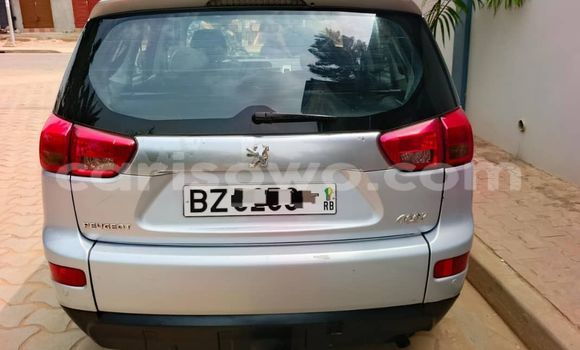 Acheter Occasion Voiture Peugeot 4008 Gris à Cotonou, Benin Acheter Occasion Voiture Peugeot 4008 Gris à Cotonou, Benin