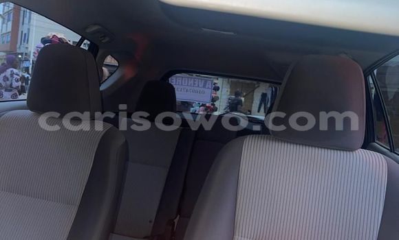 Acheter Occasion Voiture Toyota RAV4 Gris à Cotonou, Benin Acheter Occasion Voiture Toyota RAV4 Gris à Cotonou, Benin