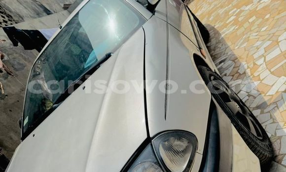 Acheter Occasion Voiture Toyota Avensis Gris à Cotonou, Benin