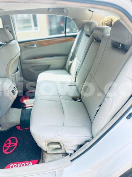 Big with watermark toyota avalon benin cotonou 24325