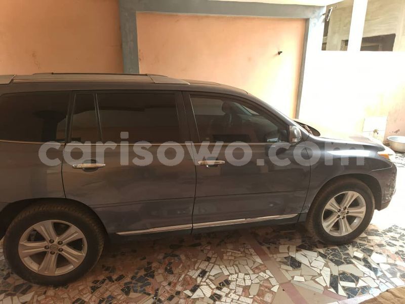 Big with watermark toyota highlander benin cotonou 24328