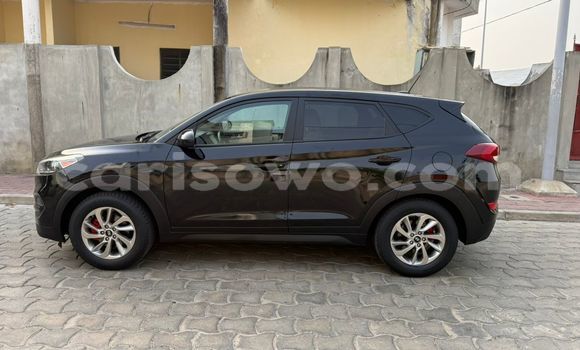 Acheter Occasion Voiture Hyundai Tucson Noir à Cotonou, Benin Acheter Occasion Voiture Hyundai Tucson Noir à Cotonou, Benin