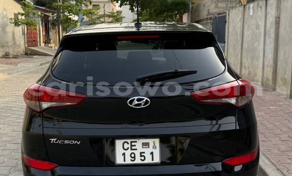 Acheter Occasion Voiture Hyundai Tucson Noir à Cotonou, Benin Acheter Occasion Voiture Hyundai Tucson Noir à Cotonou, Benin