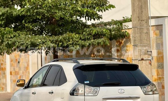 Acheter Occasion Voiture Lexus RX 330 Blanc à Cotonou, Benin Acheter Occasion Voiture Lexus RX 330 Blanc à Cotonou, Benin