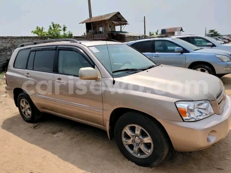 Big with watermark toyota highlander benin cotonou 24335