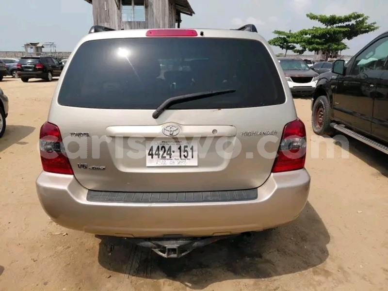 Big with watermark toyota highlander benin cotonou 24335