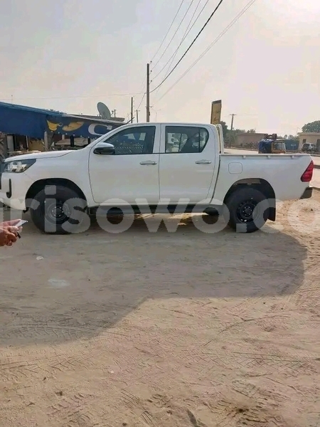 Big with watermark toyota hilux benin cotonou 24341