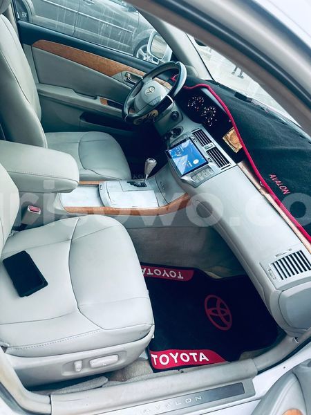 Big with watermark toyota avalon benin cotonou 24352