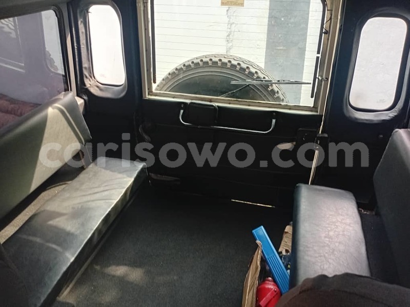 Big with watermark land rover defender benin cotonou 24354