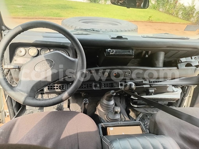 Big with watermark land rover defender benin cotonou 24354