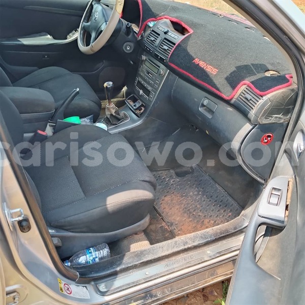 Big with watermark toyota avensis benin cotonou 24356