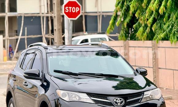 Acheter Occasion Voiture Toyota RAV4 Noir à Cotonou, Benin Acheter Occasion Voiture Toyota RAV4 Noir à Cotonou, Benin